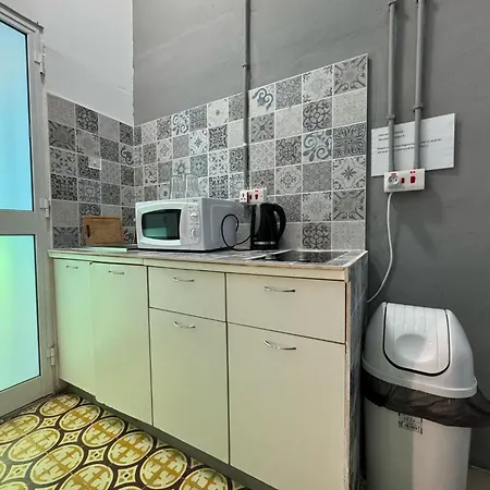 Pensionat Cozynest - Cettina 3*