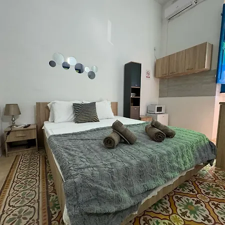 Cozynest - Cettina Pensionat Gzira