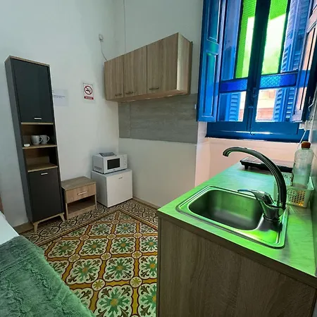 Pensionat Cozynest - Cettina