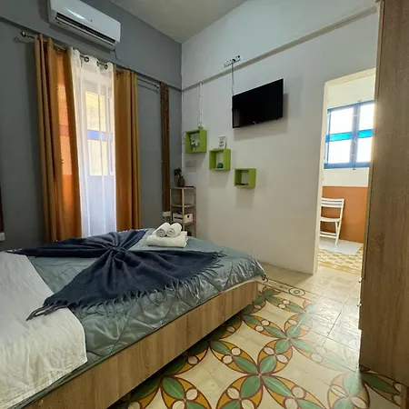 Cozynest - Cettina Casa de hóspedes Gzira
