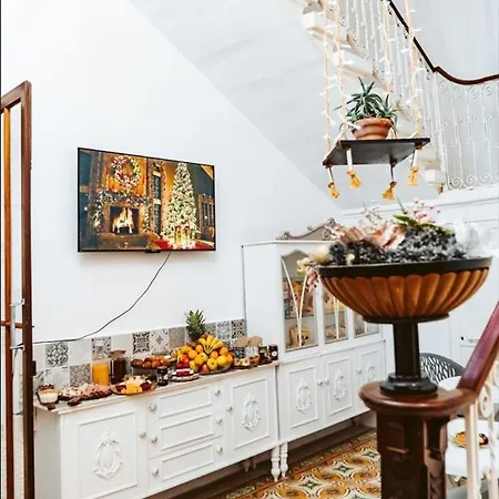 Cozynest - Cettina Гостевой дом 3*